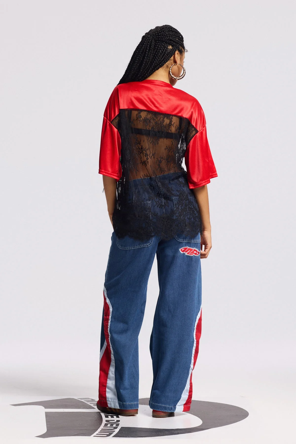 Red Lace T-Shirt for Women Elegant Style Comfort Fit