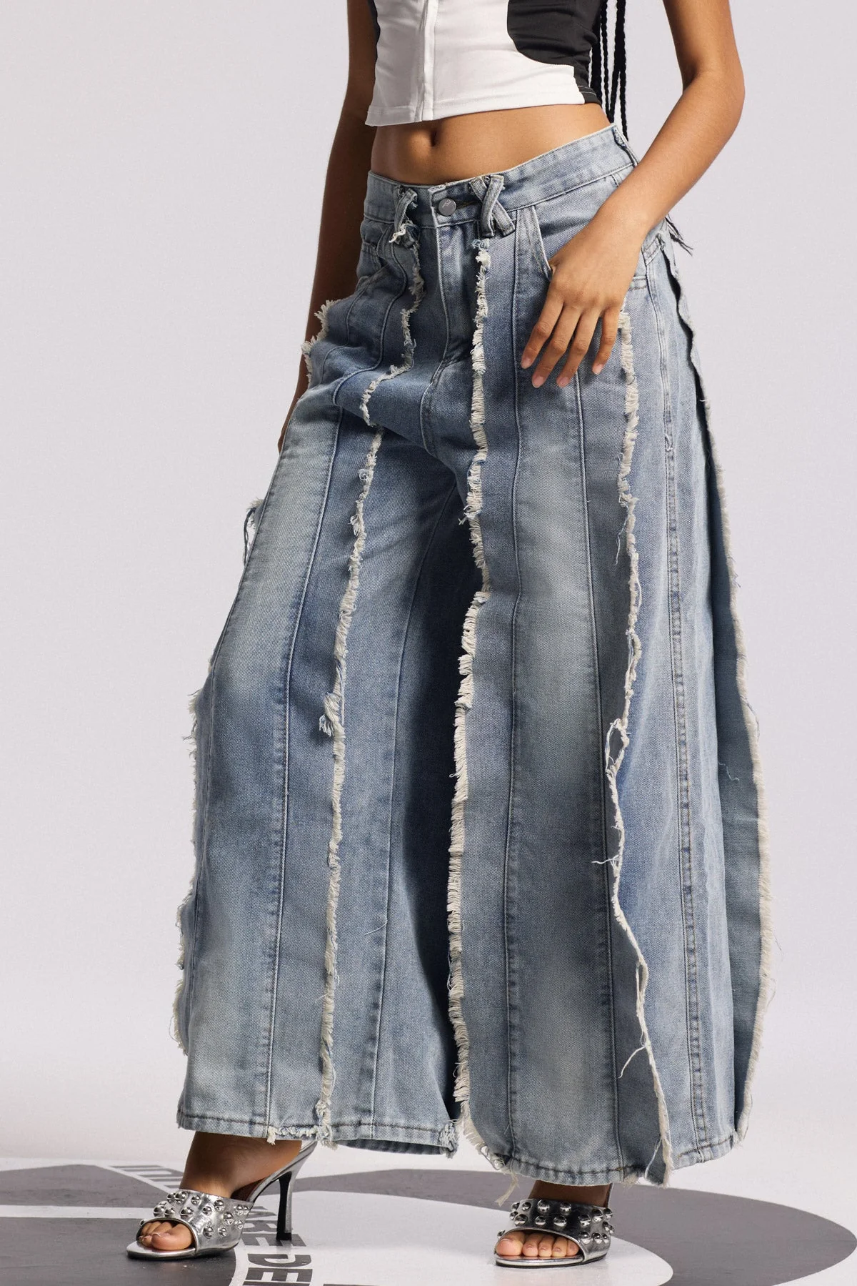 Fringe Straight Blue Jeans for Stylish Individuals