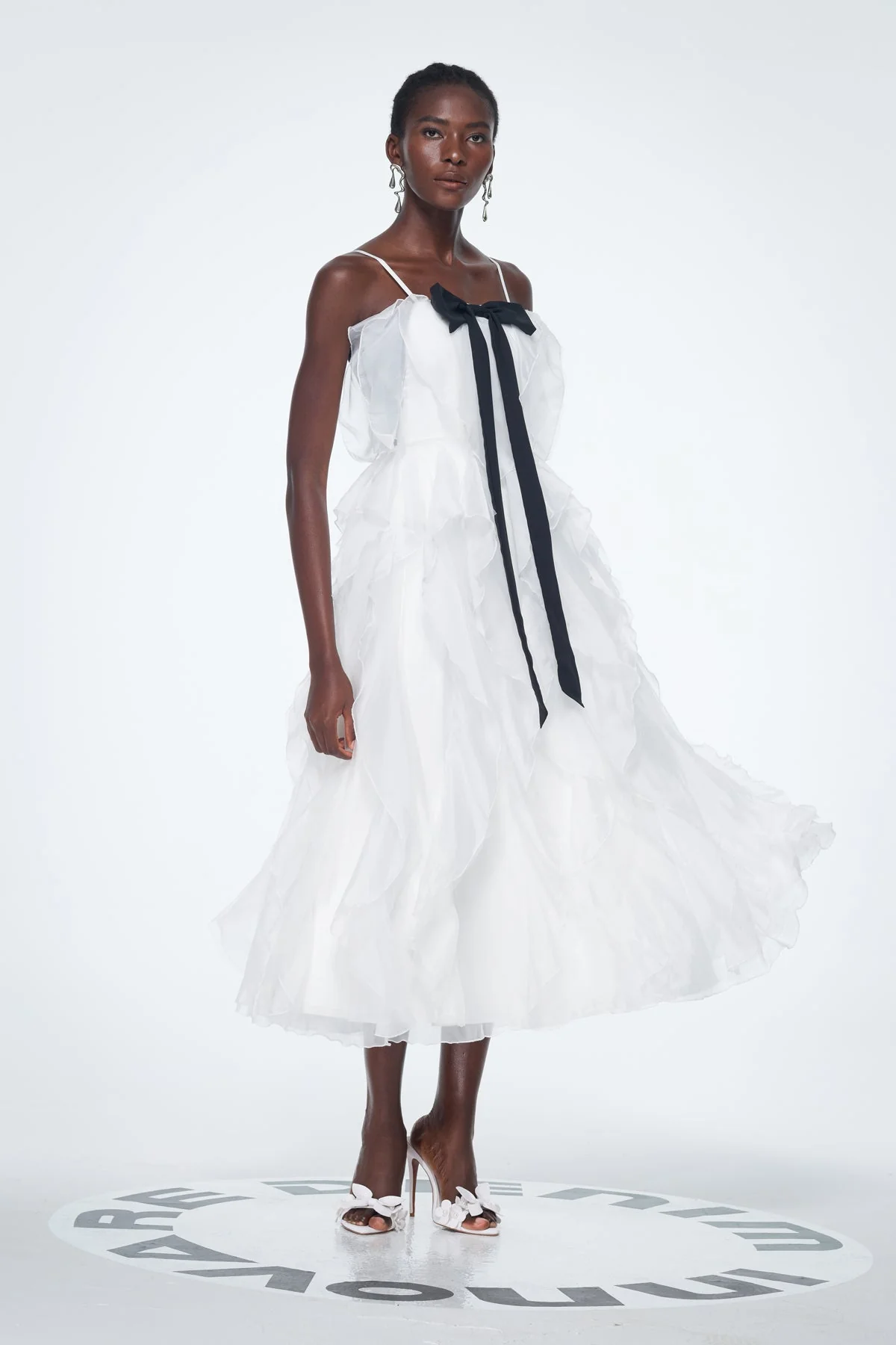 White Ruffle Bow Maxi Dress for Elegant Occasions