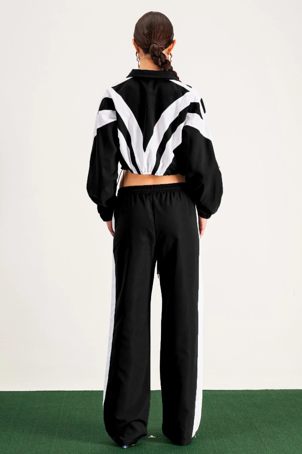 Black Striped Pant Set for Stylish Wardrobe Upgrade