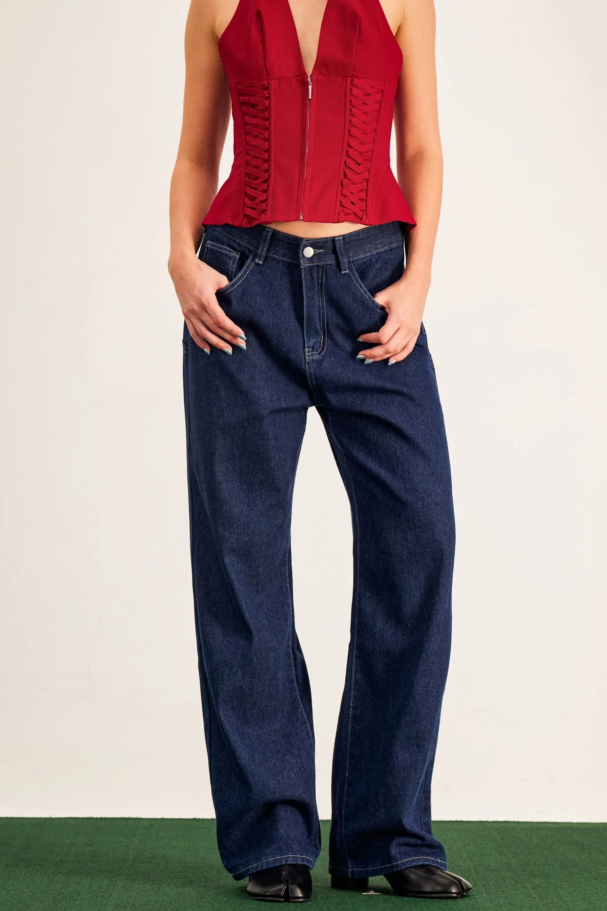 Deep Blue Wide Leg Jeans for Stylish Comfort