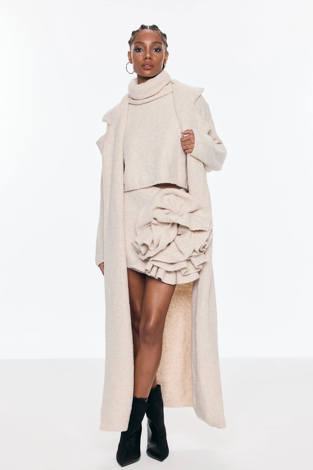 Elegant Floral Stand Collar Skirt Set