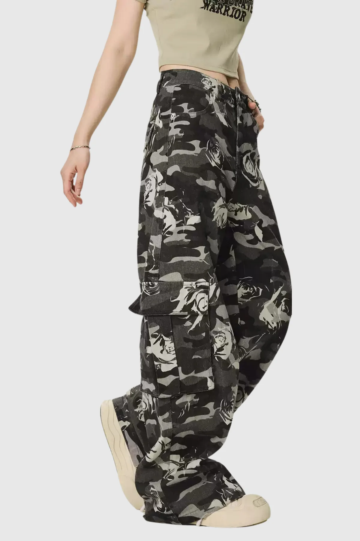 Camouflage Floral Print Cargo Pants For Stylish Adventures