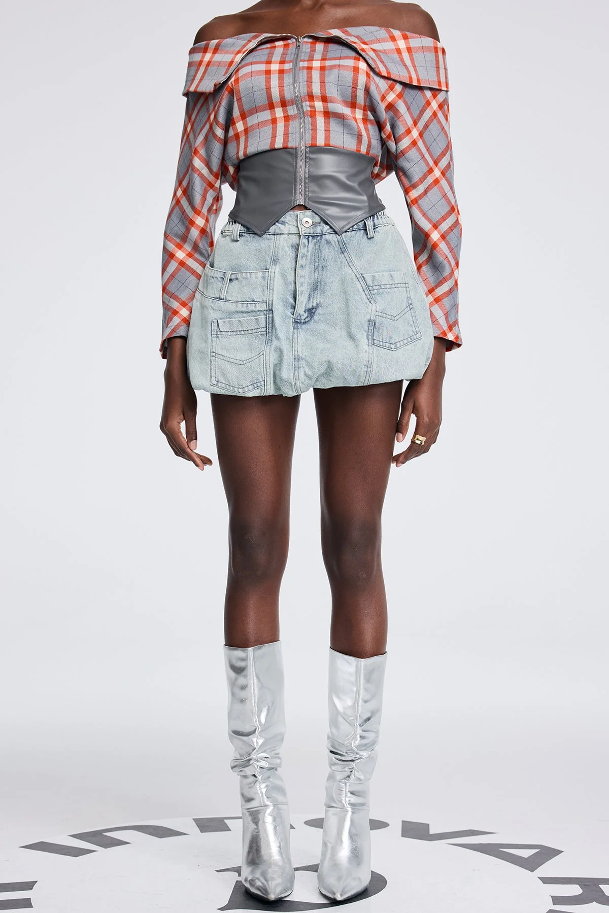 Chic Blue Denim Asymmetric Pocket Skirt