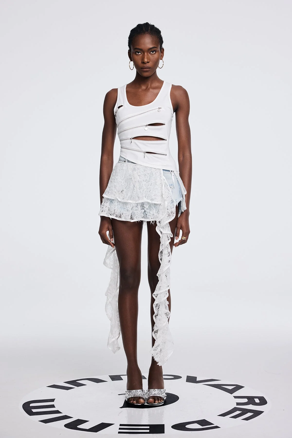 Blue Lace Fringe Short Jeans for Stylish Elegance