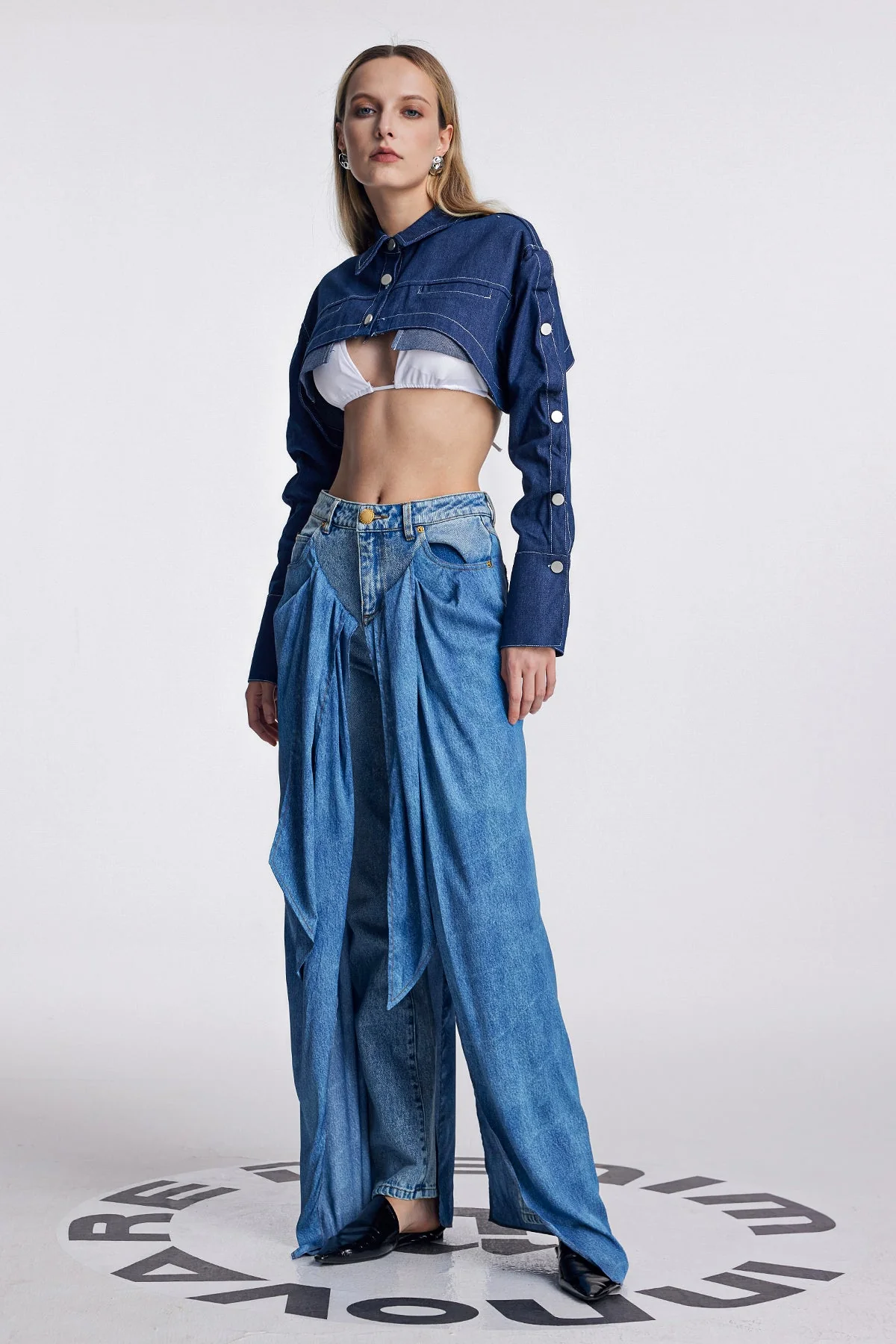 Denim Short Jacket - Stylish & Comfortable Urban Edge Wear