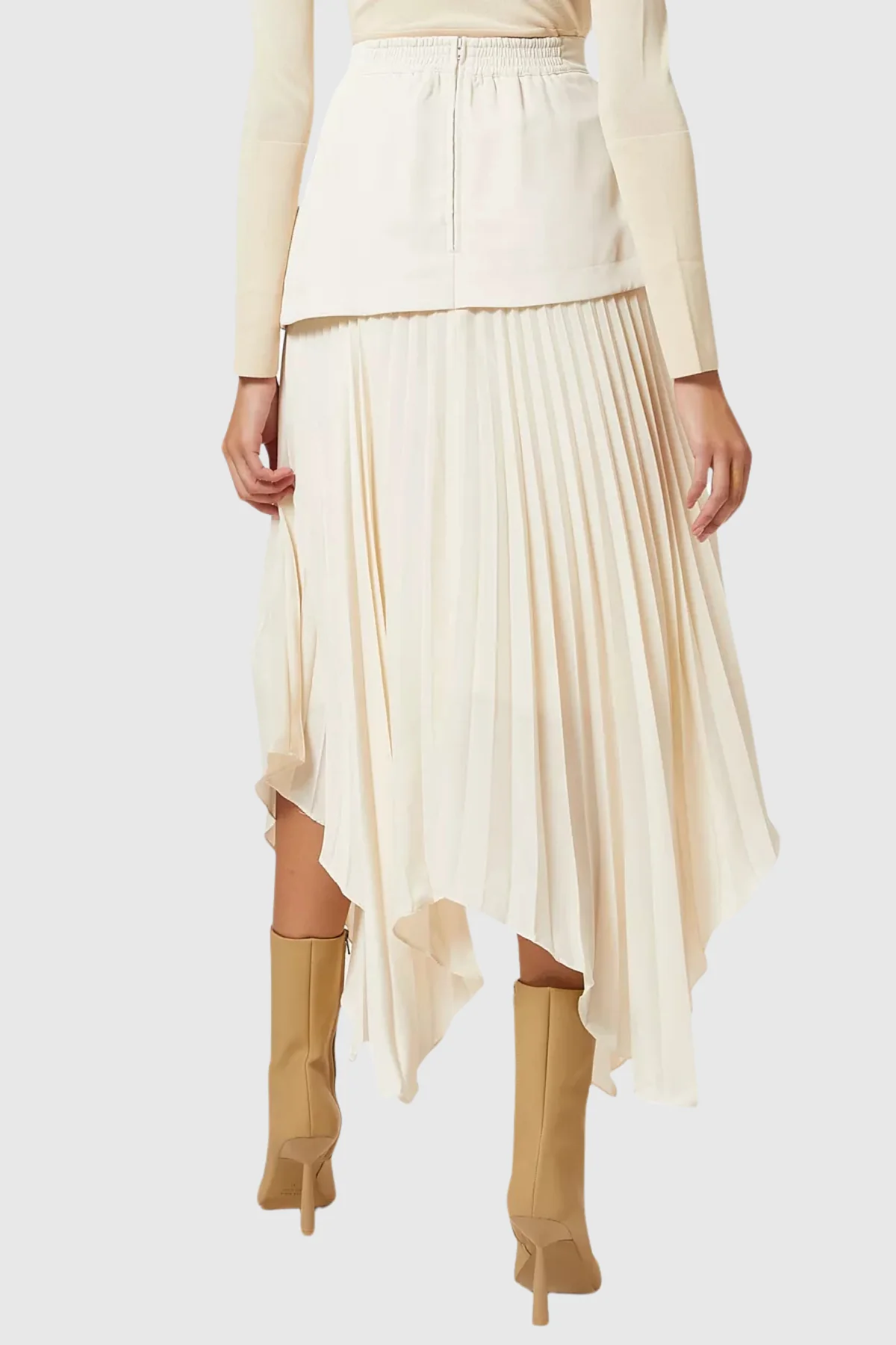 Apricot Mesh Ruched Skirt - Elegant & Stylish Design