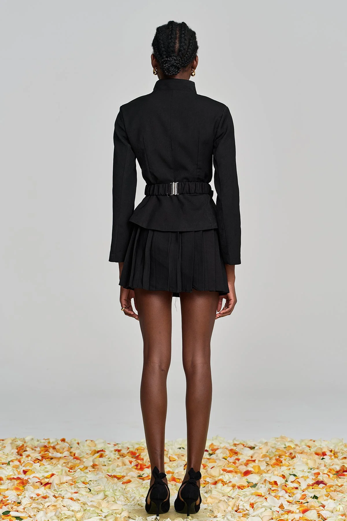 Black Button Bow Skirt Set for Stylish Wear