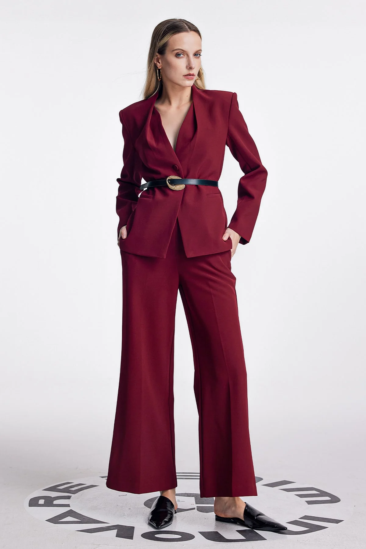 Red Plunge Buckle Pants Set for Women