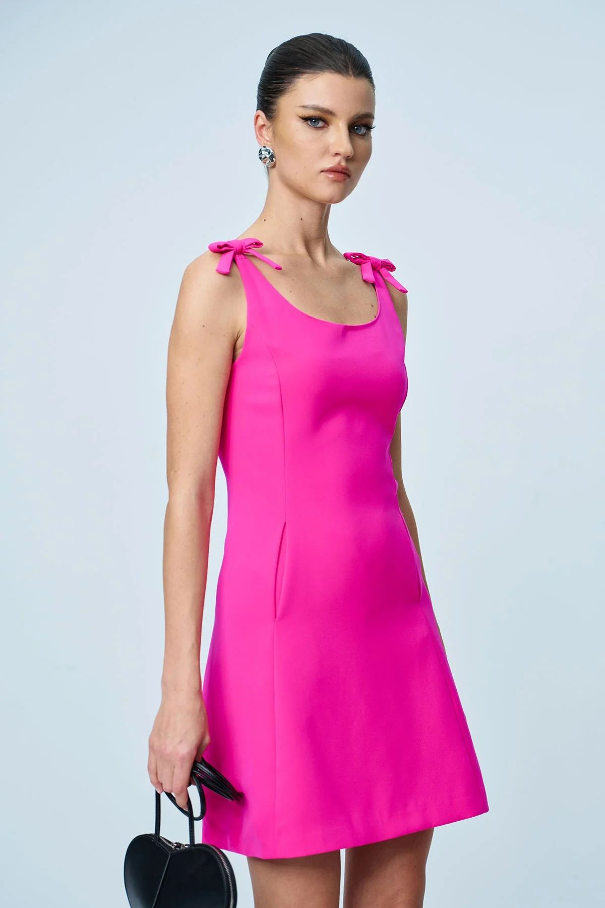 Pink Bow Sleeveless Mini Dress - Elegant & Sophisticated Design