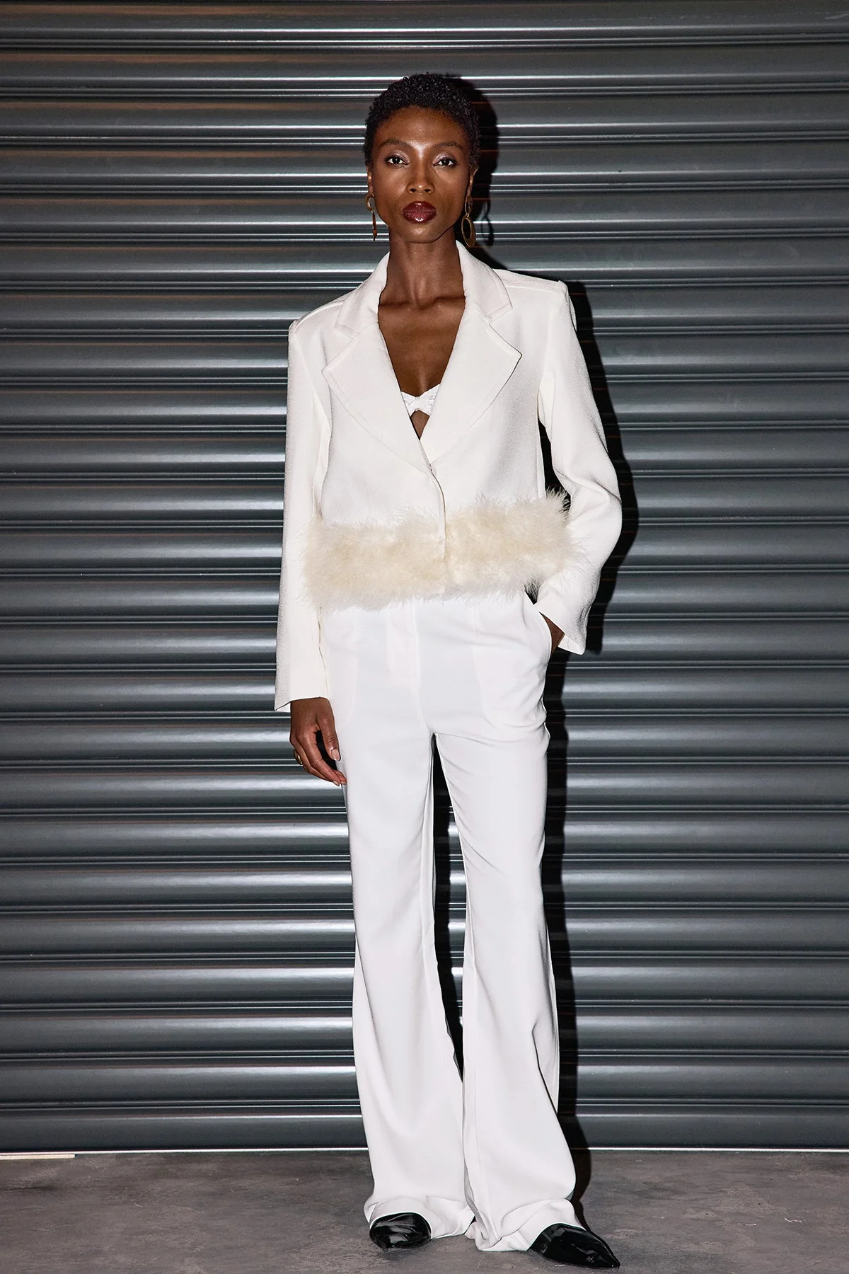 Elegant White Fur Lapel Blazer for Women