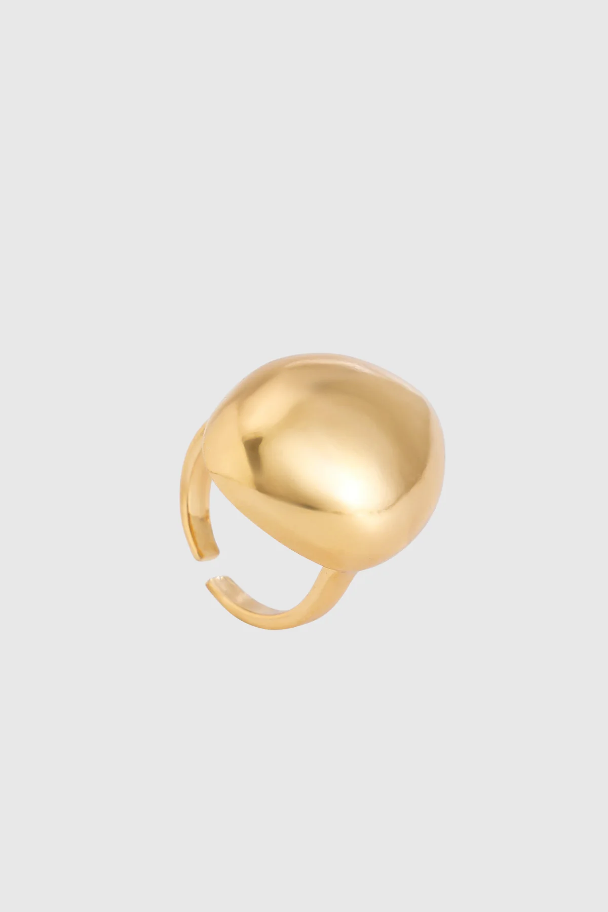 Elegant Gold Drop Rings - Glossy Finish