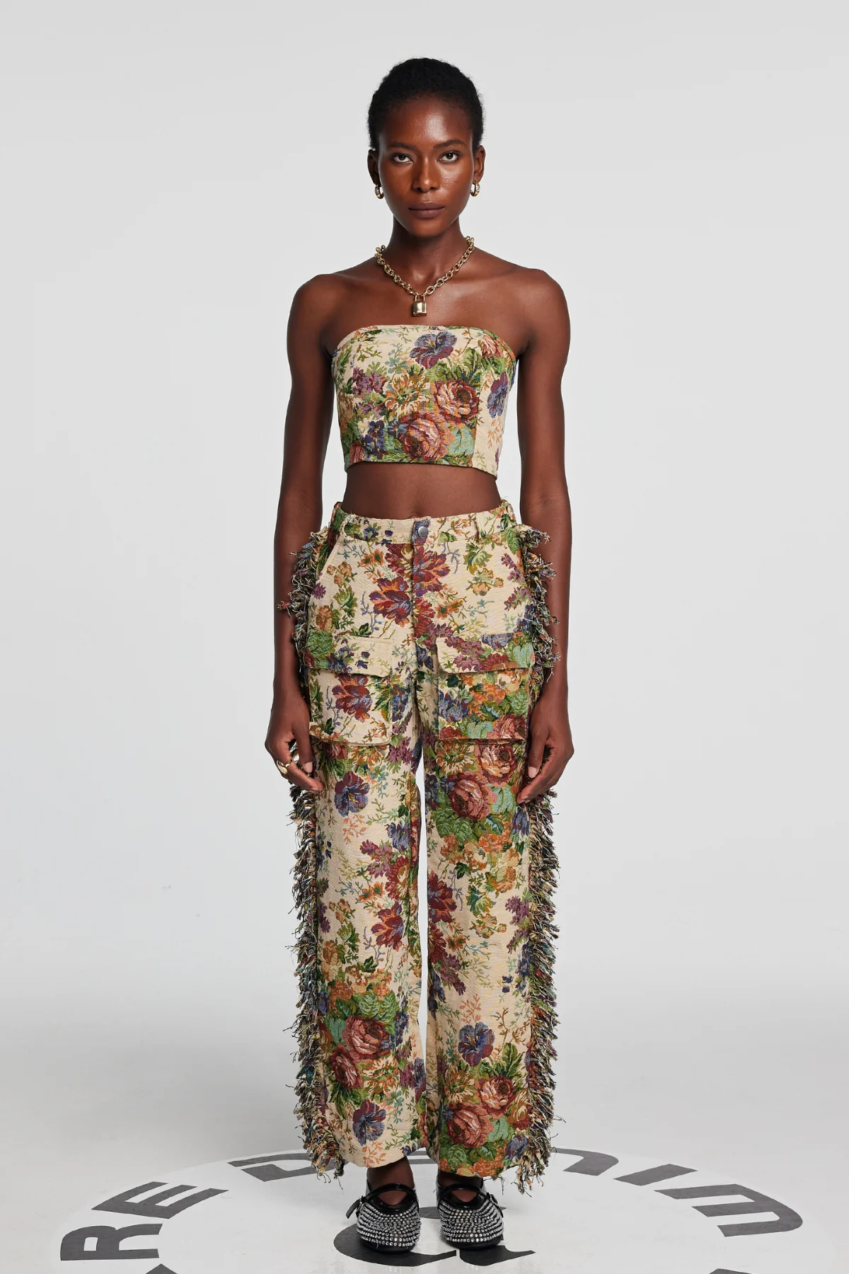 Beige Floral Jacquard Pants Set with Elegant Design