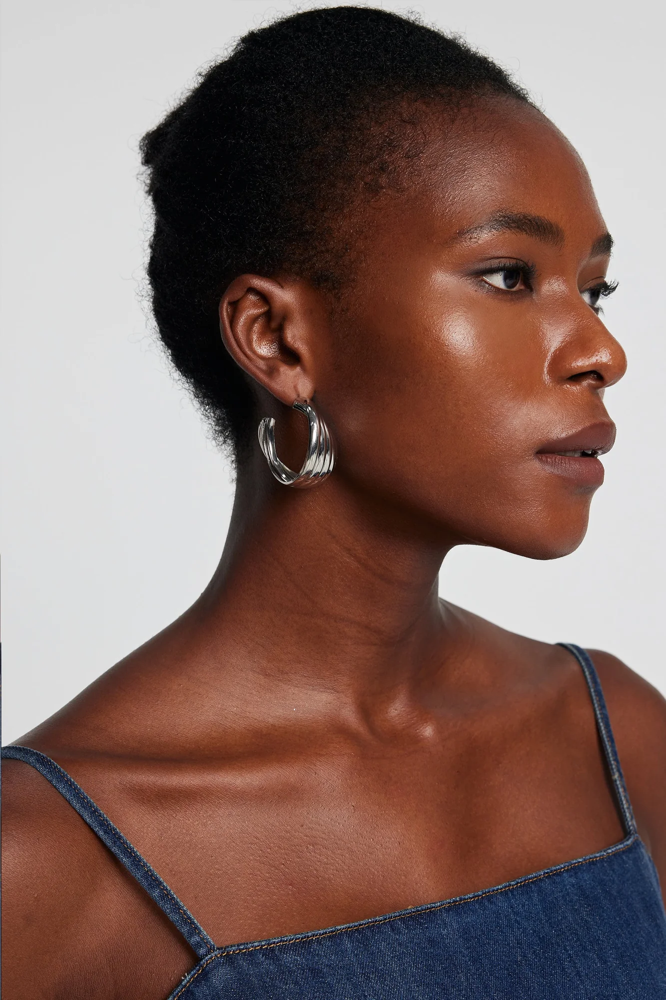 Silver Metallic Shell Earrings Modern Design