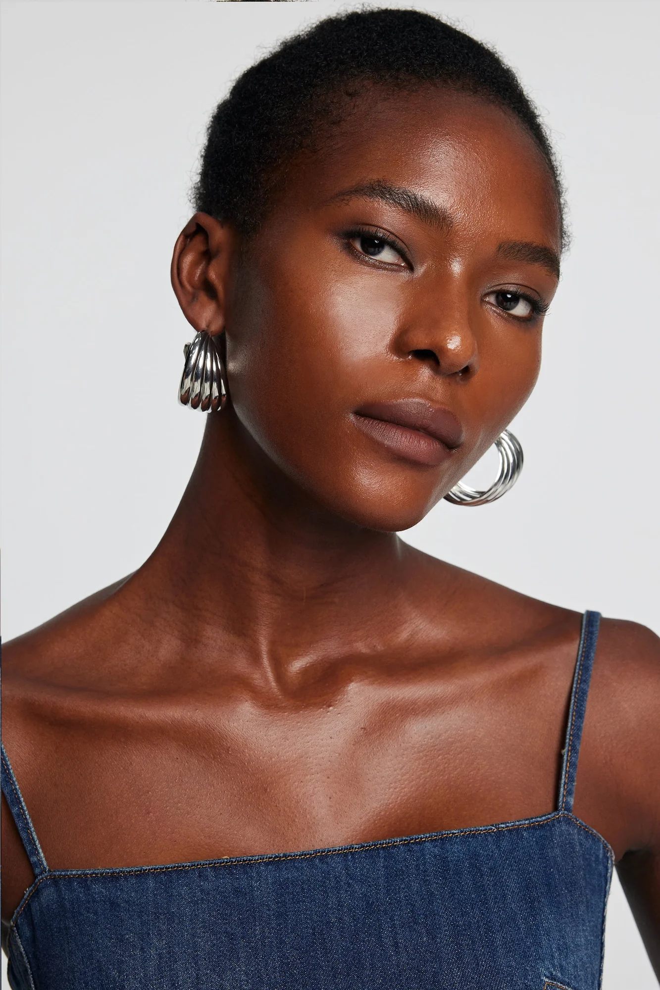 Silver Metallic Shell Earrings Modern Design