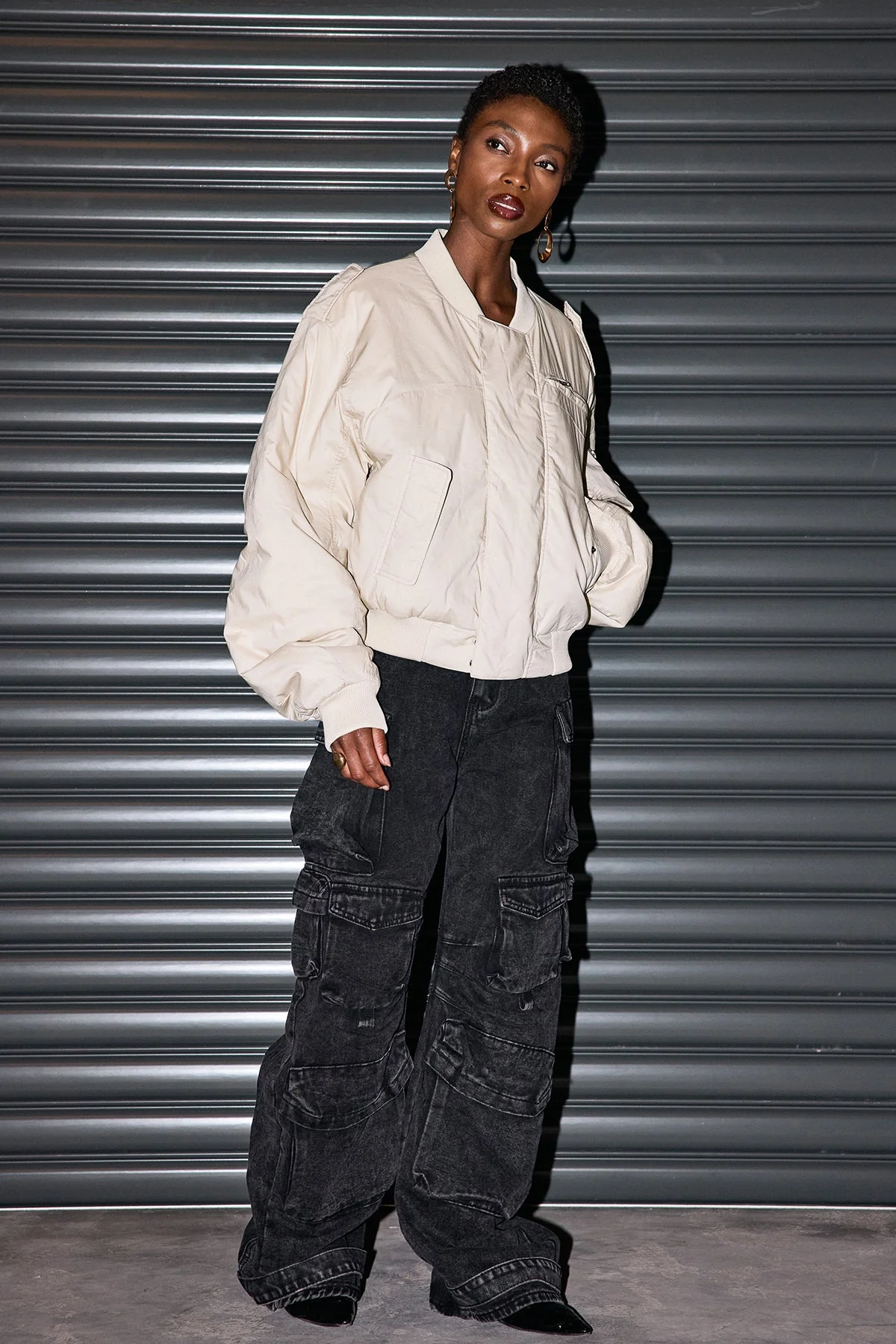 Black Wide Cargo Jeans - Stylish & Durable Design