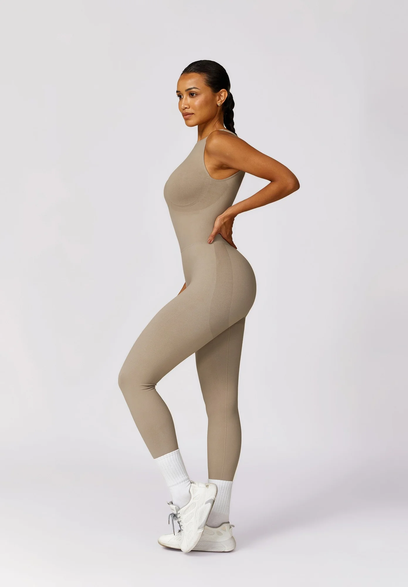 Comfort Stretch Seamless Jumpsuit in Breathable Fabric