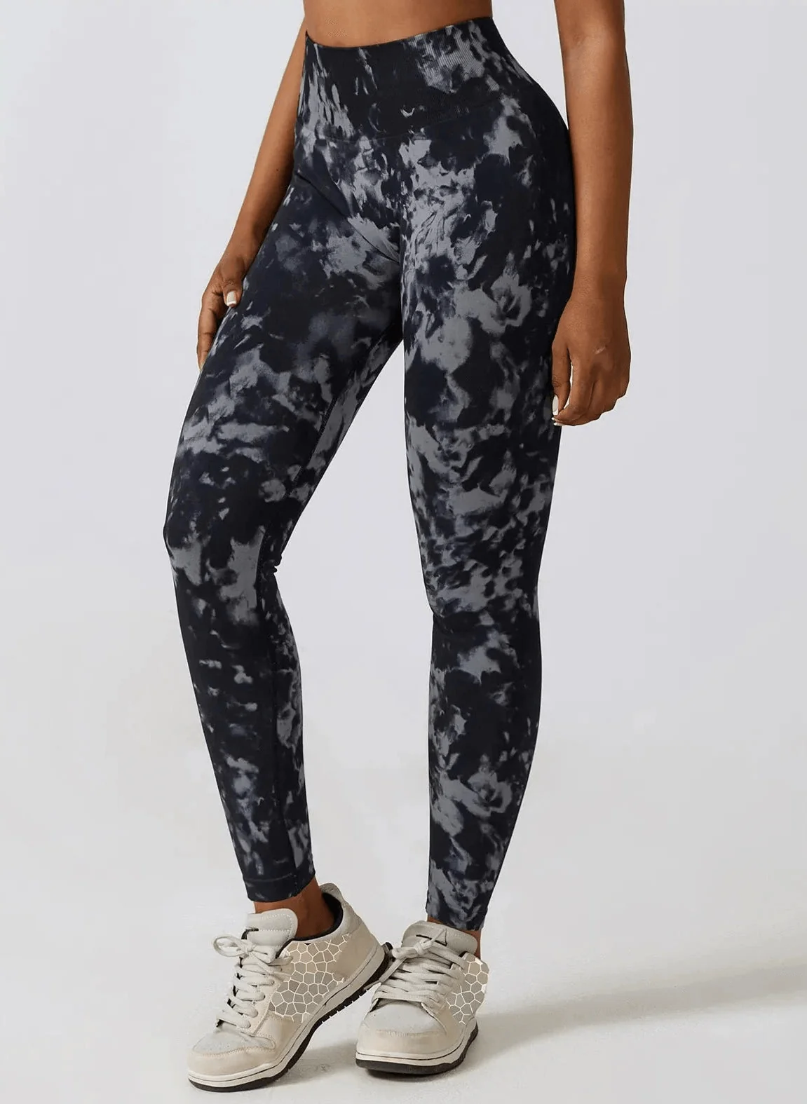 Seamless Hip Lifting Leggings - Breathable Activewear for Fitness and Yoga