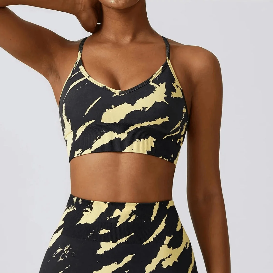 Seamless Sports Bra in Safari Print
