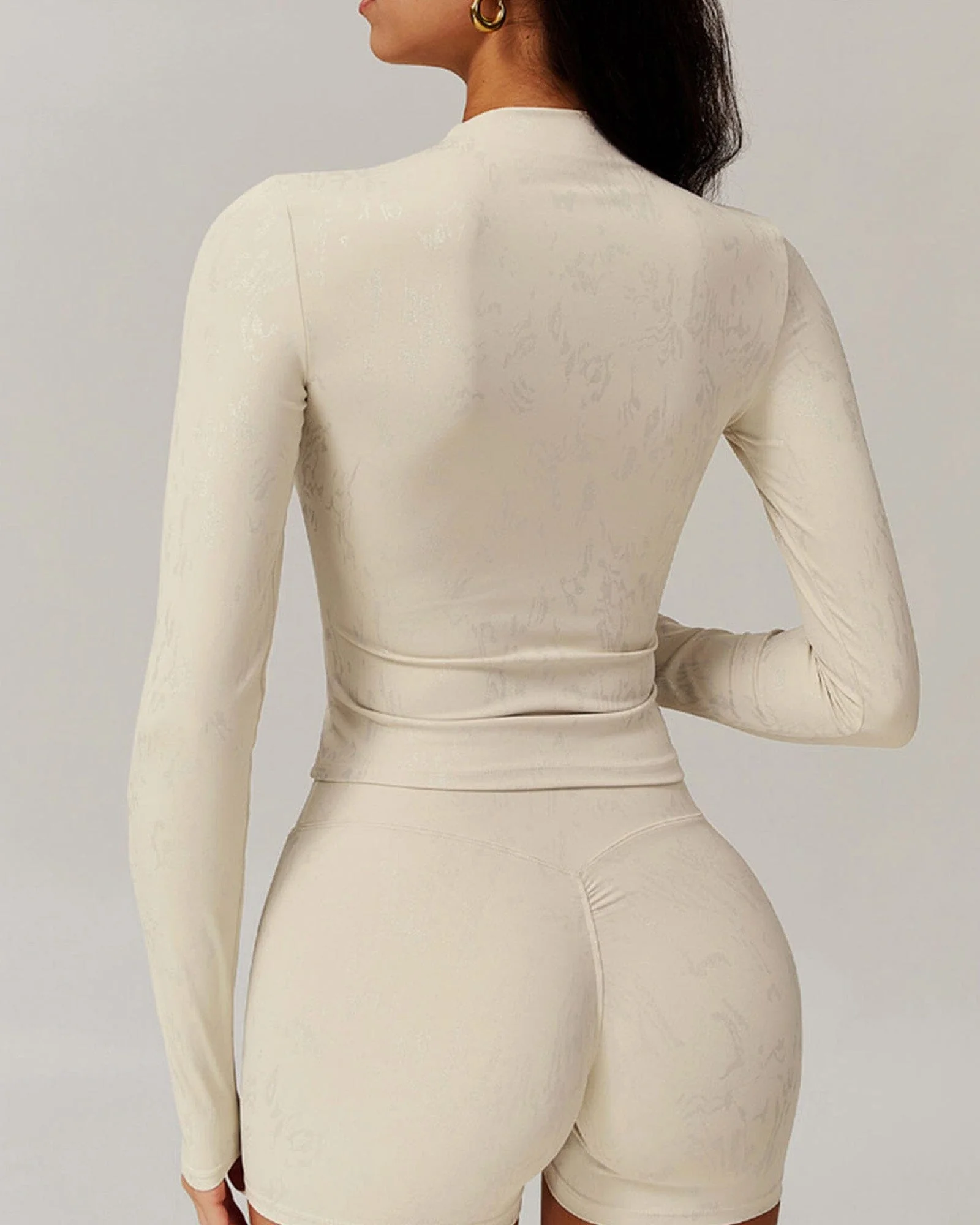 Sleek Fitness Long Sleeve Bra Top