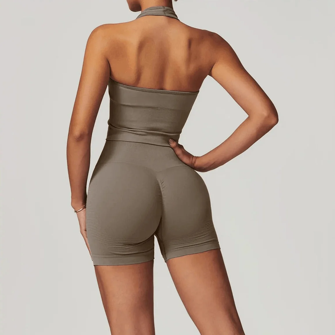 Seamless V-Line Gym Set - Athletic Shorts and Top Combo