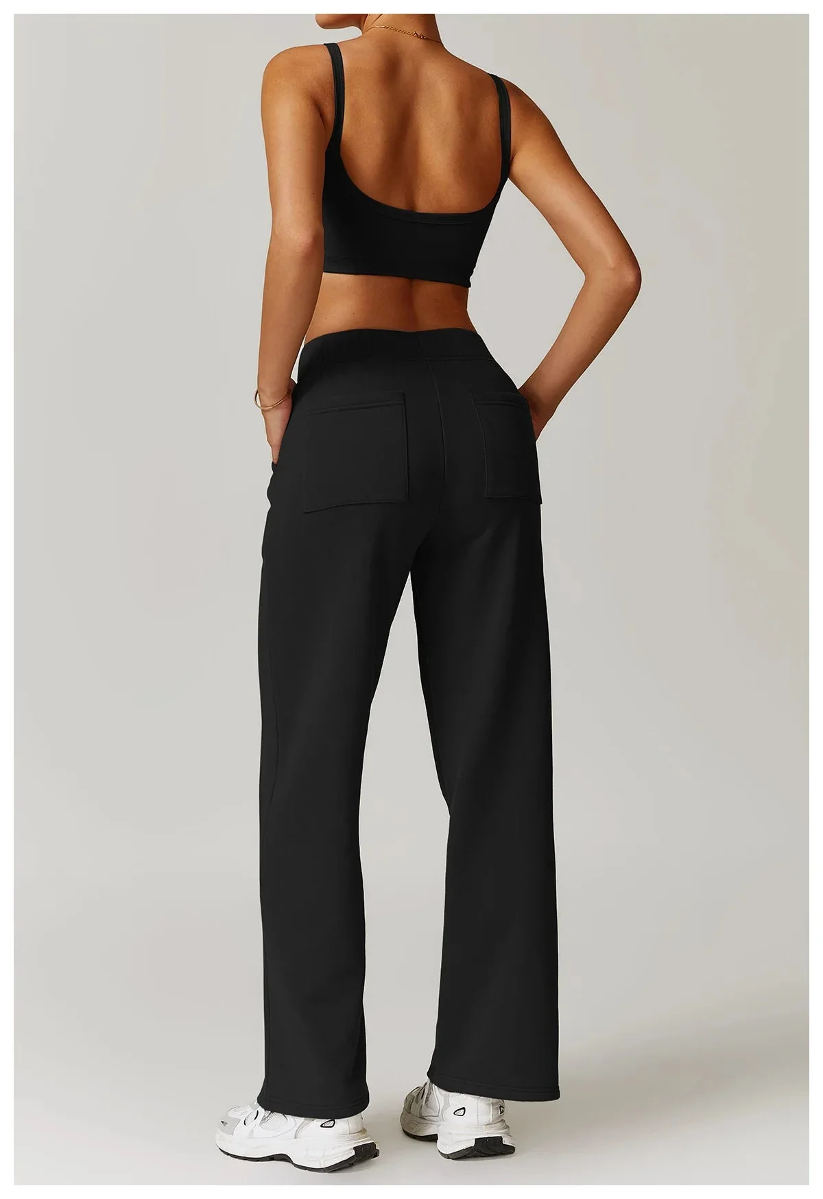 Comfort Fit Exercise Set with Pants and Sports Bra