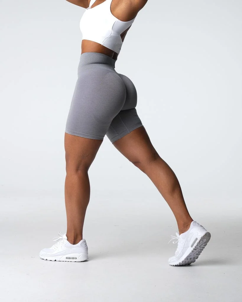 Comfortable Seamless Yoga Bra Shorts Set