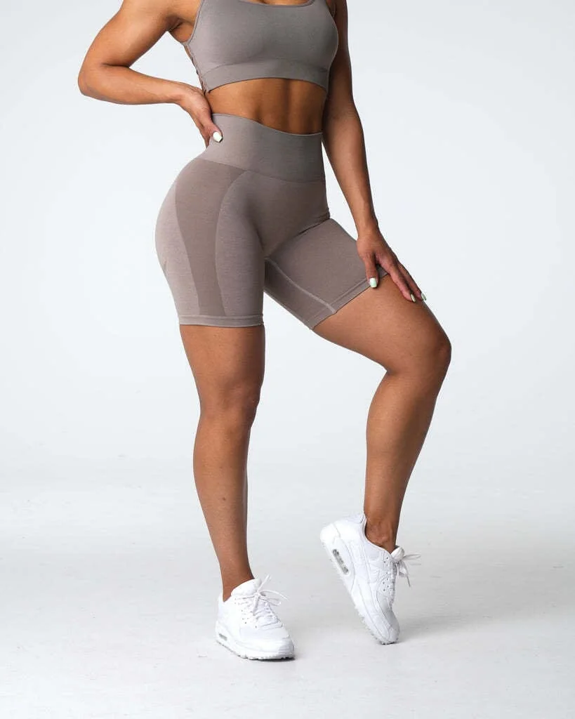 Comfortable Seamless Yoga Bra Shorts Set