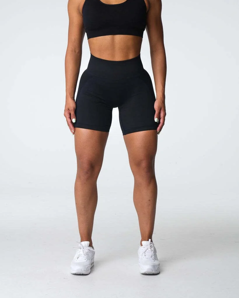 Comfortable Seamless Yoga Bra Shorts Set
