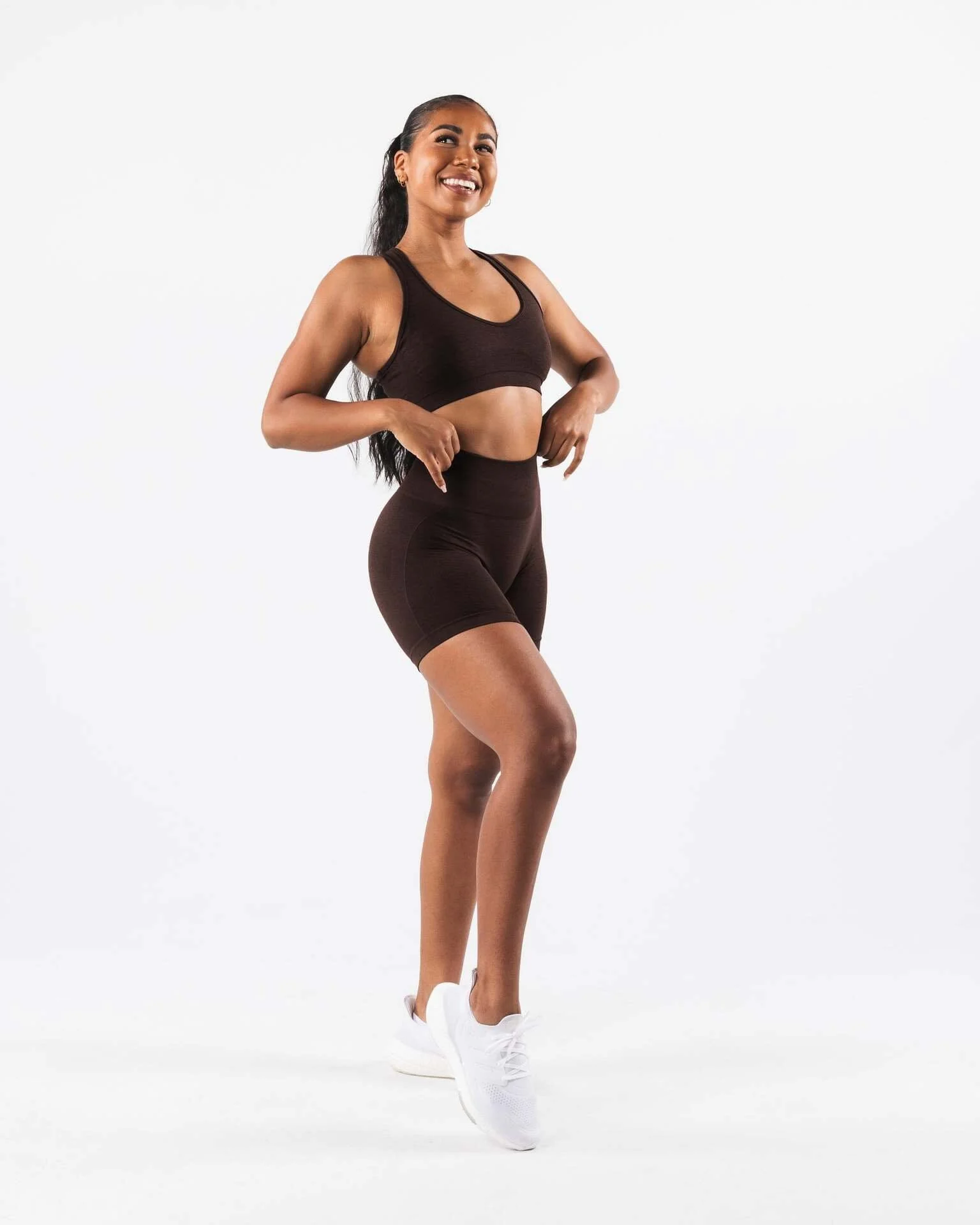 Comfortable Seamless Jacquard High-Waist Fitness Shorts