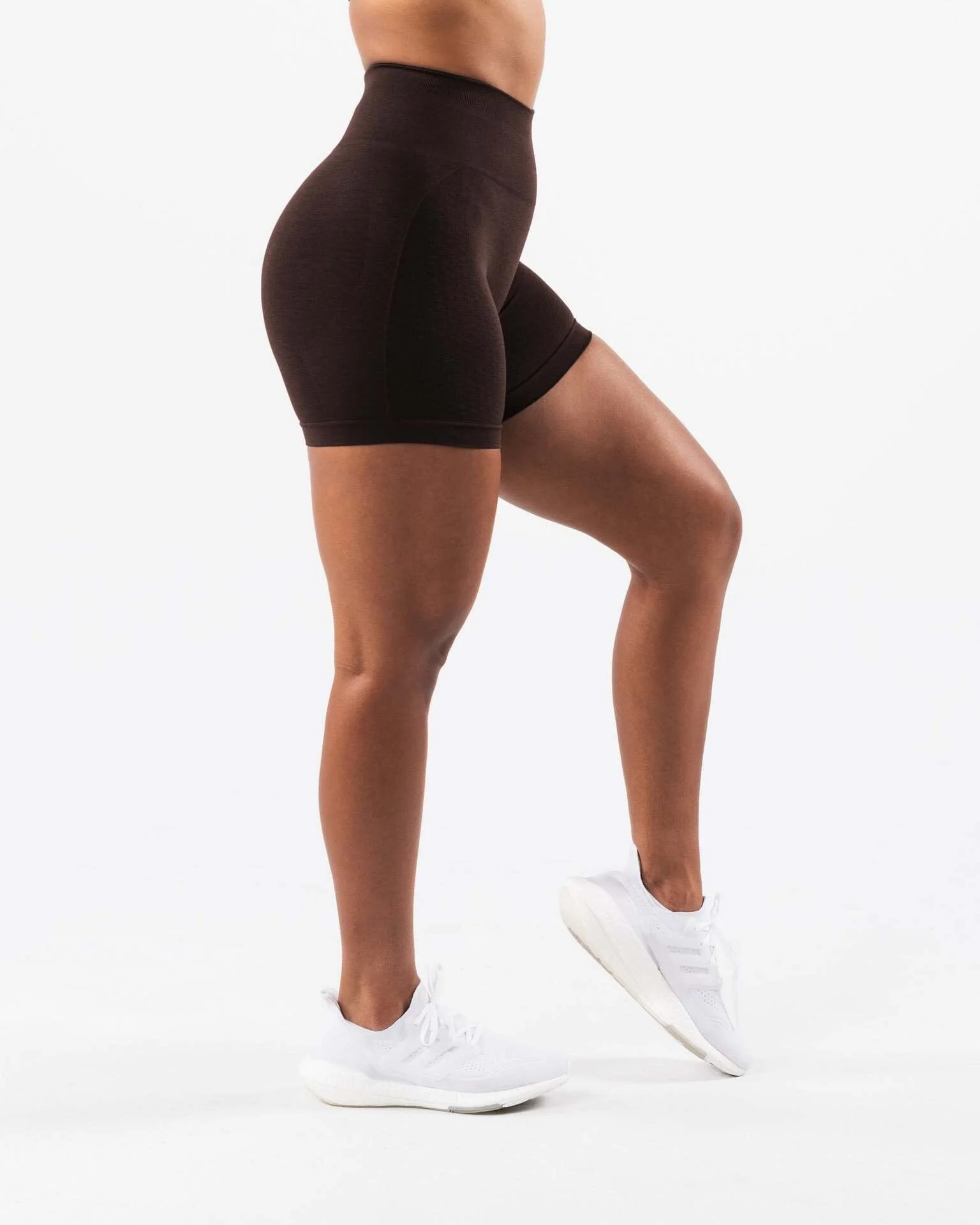 Comfortable Seamless Jacquard High-Waist Fitness Shorts