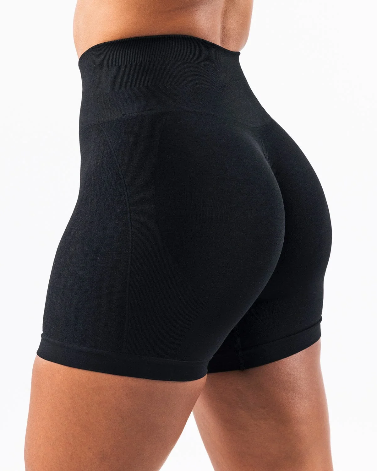Comfortable Seamless Jacquard High-Waist Fitness Shorts