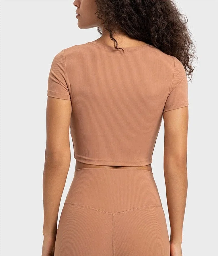 SleekFit Hollow Bra Crop Top - Breathable Workout Top