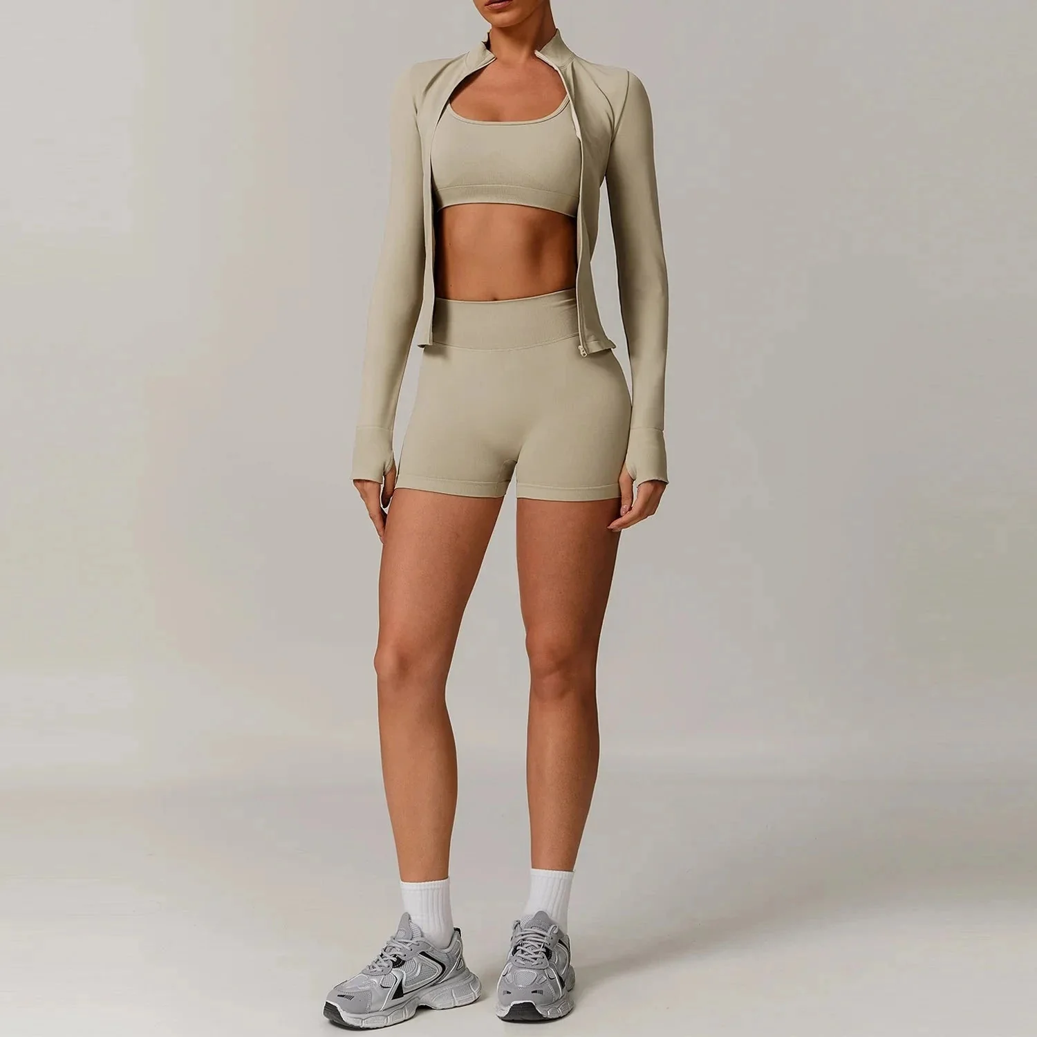 Performance Sports Jacket | Breathable Fit for Running & Fitness