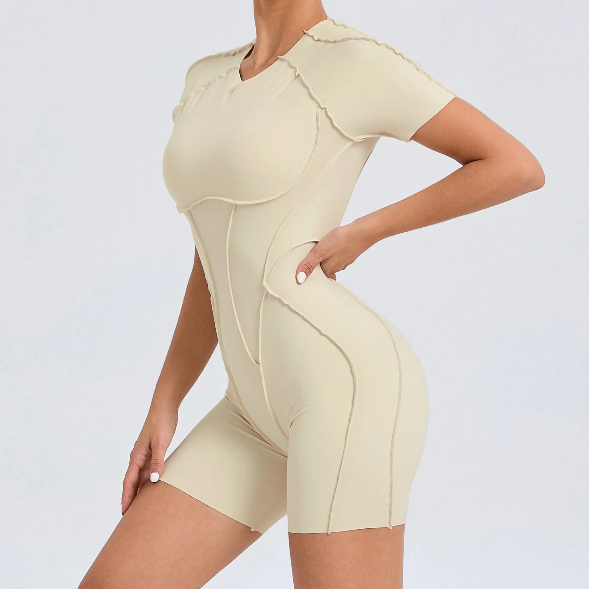 Chic Seamless Backless Bra Jumpsuit for Yoga and Fitness