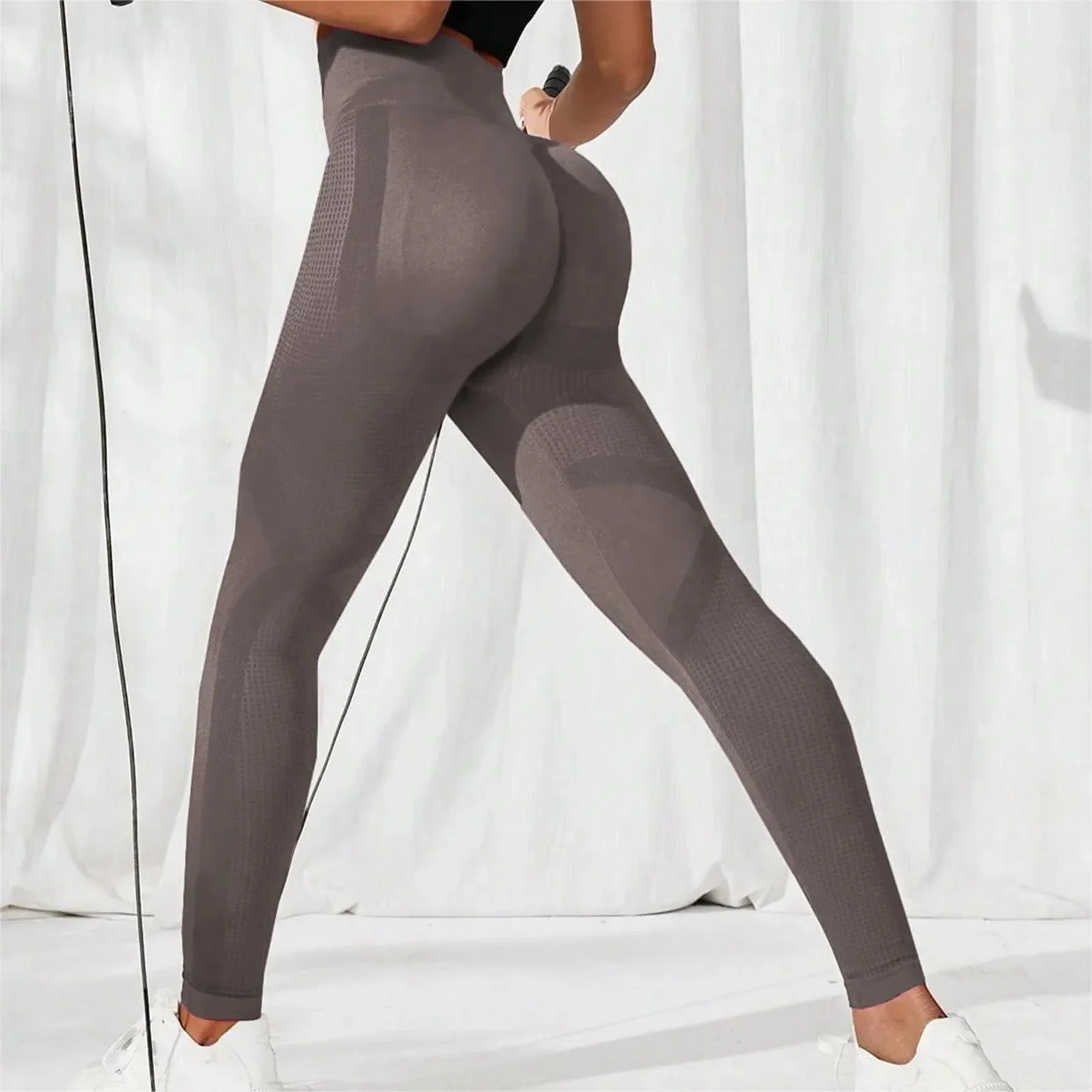 Seamless Yoga Leggings for Ultimate Comfort and Style