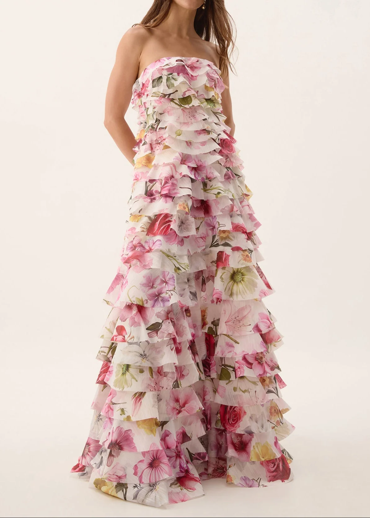 Floral Layered Maxi Dress - Vibrant Design for Effortless Elegance