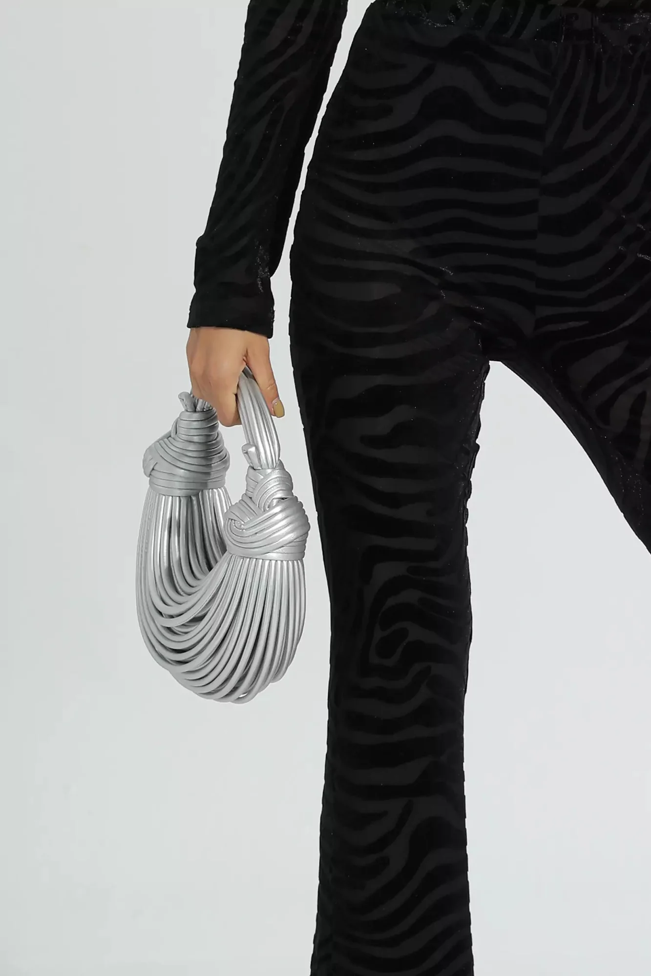 Silver Knotted PU Fashion Bag - Stylish & Functional
