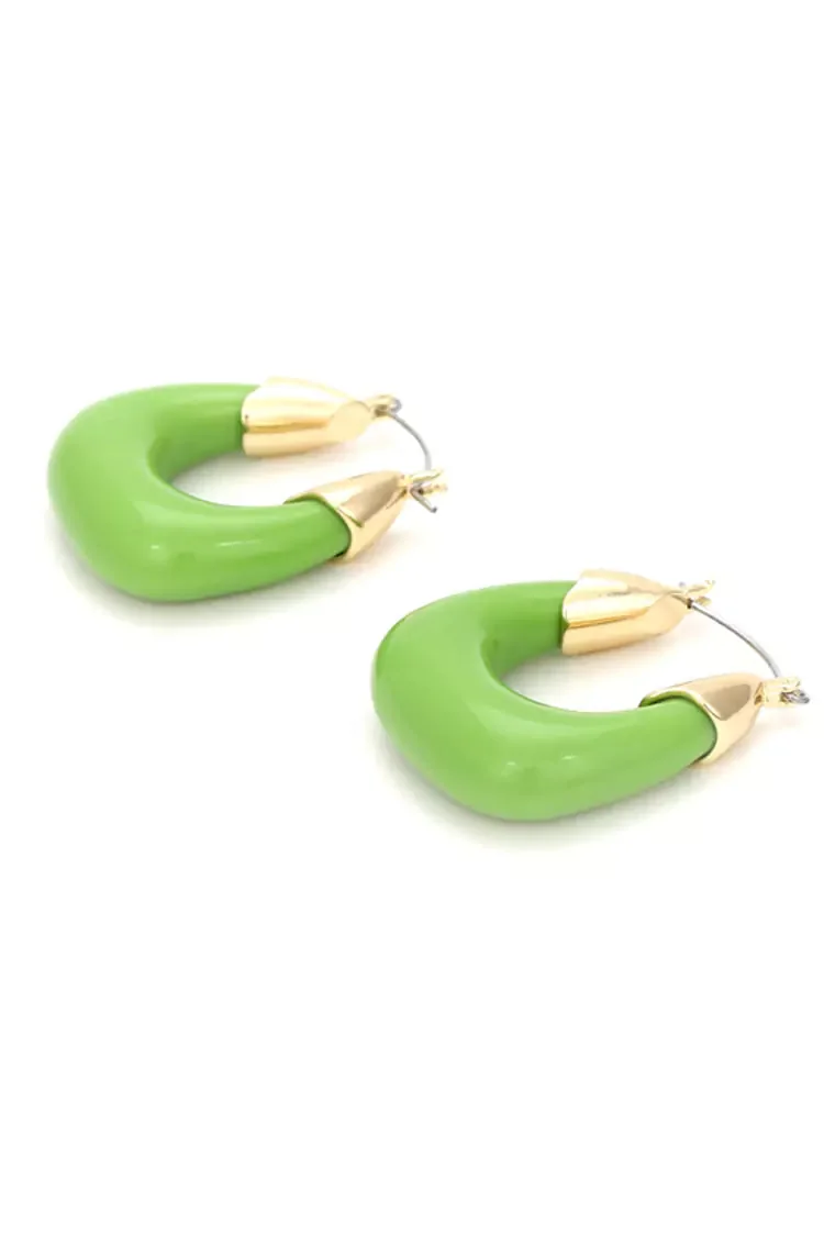 Green Resin U-Shaped Earrings - Retro Acrylic Design
