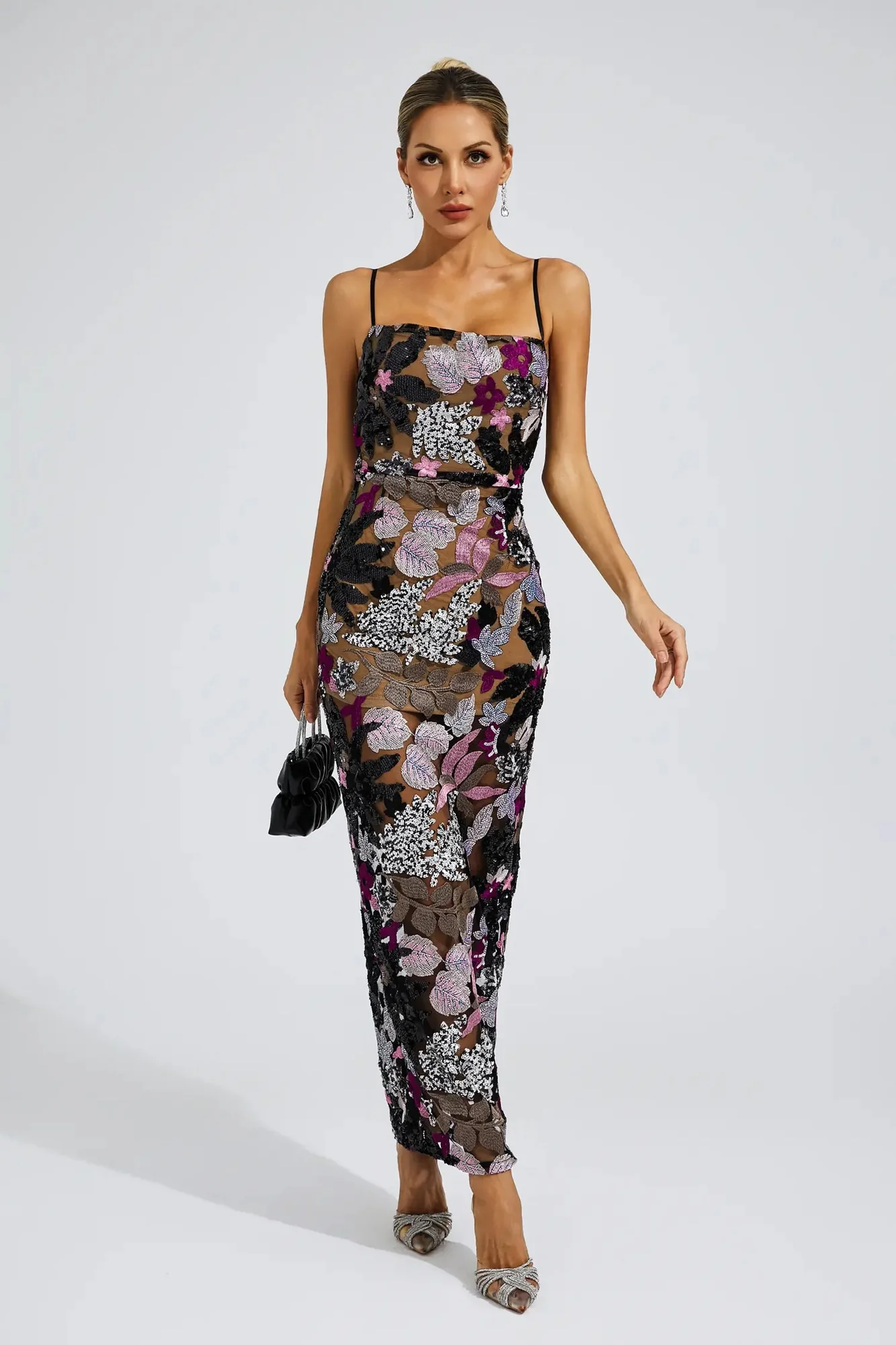 Elegant Embroidered Maxi Dress in Strapless Design