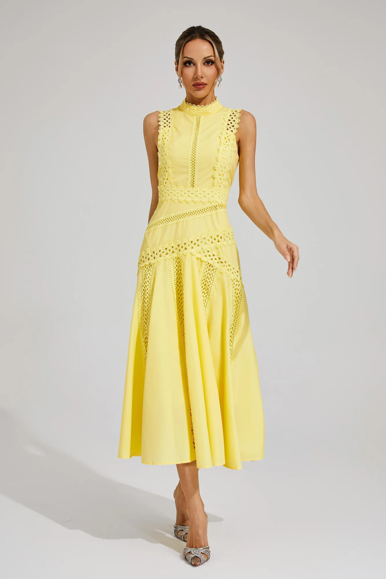Elegant Yellow Lace Sleeveless Dress - Waist-Cinching Silhouette