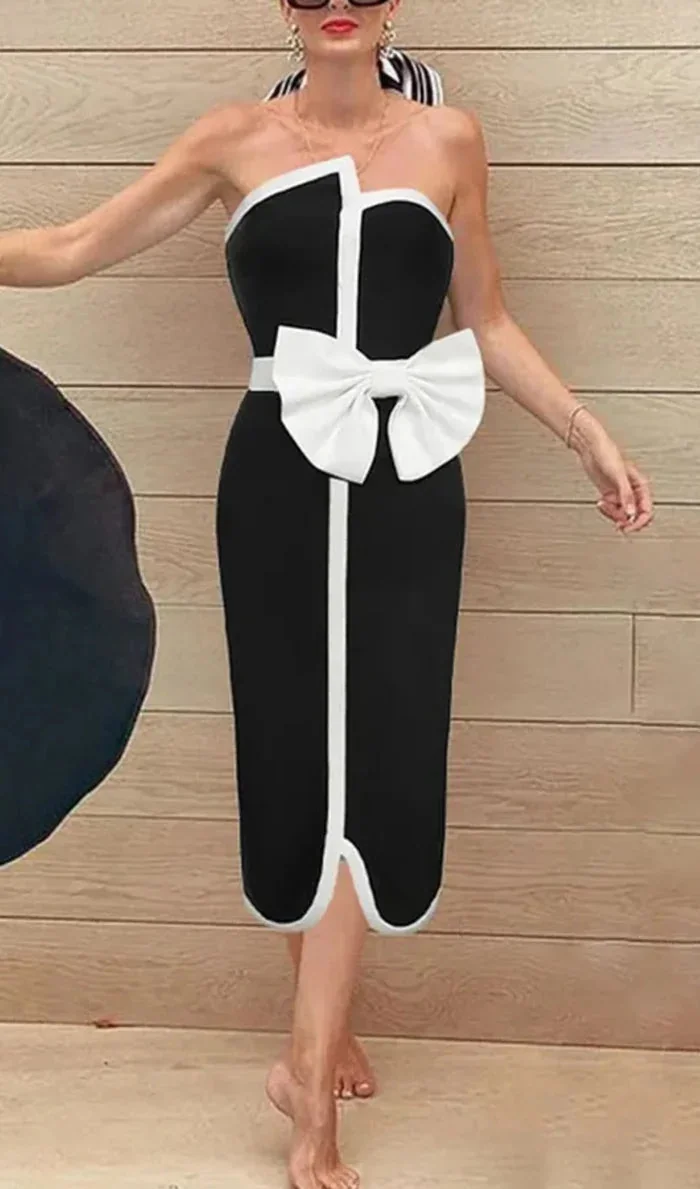 Off Shoulder Tie Swimsuit Set - Stylish and Comfortable Beachwear