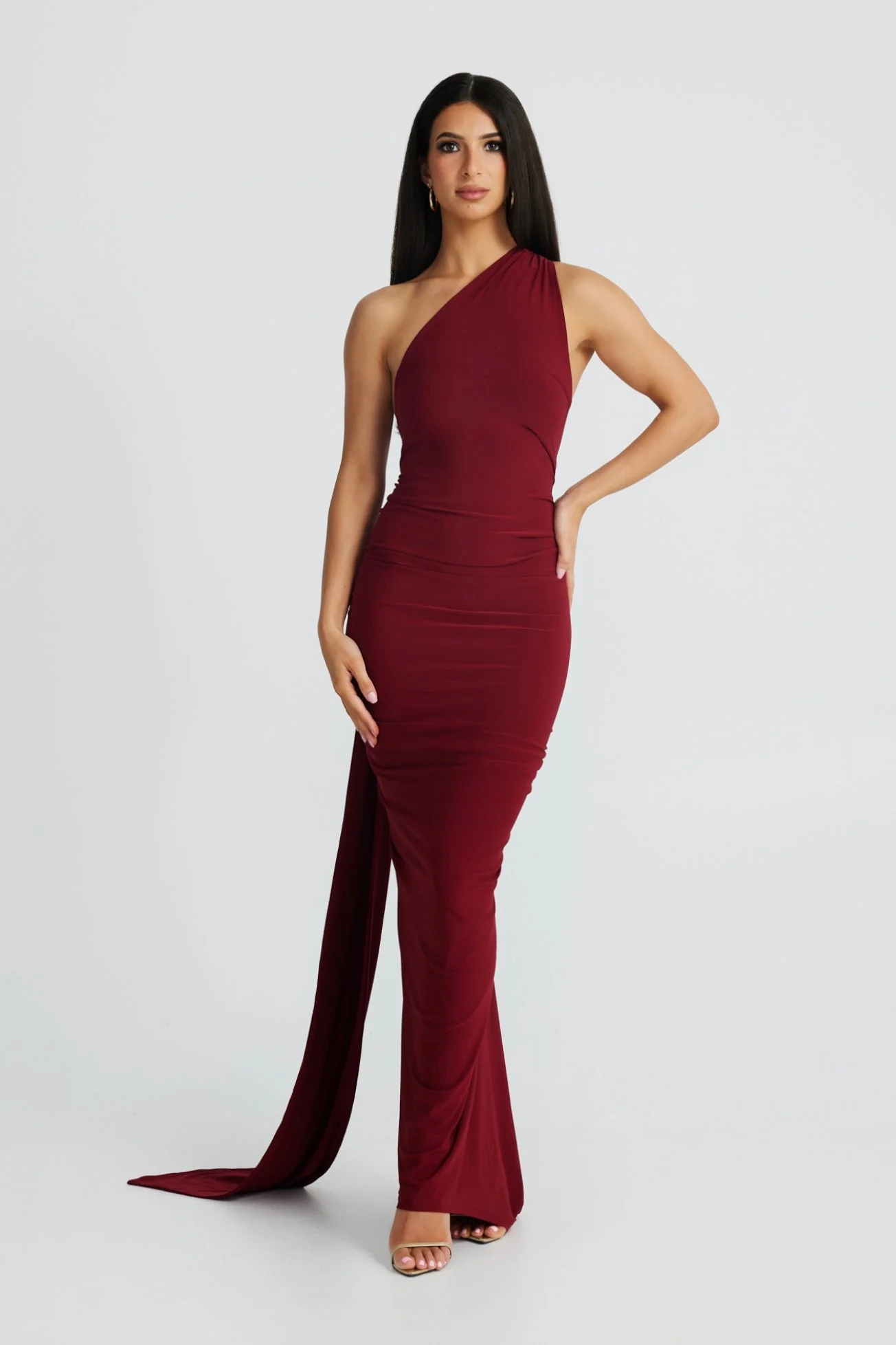 Wine Red Backless Maxi Dress - Elegant Evening Wear